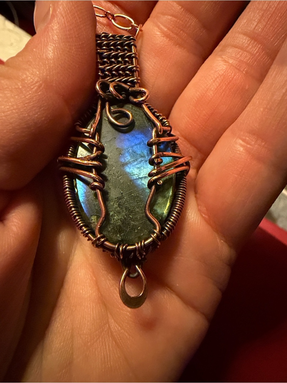 NEW - Handwired Copper Labradorite Pendant Necklace - Blue Flash - Picture 3 of 4